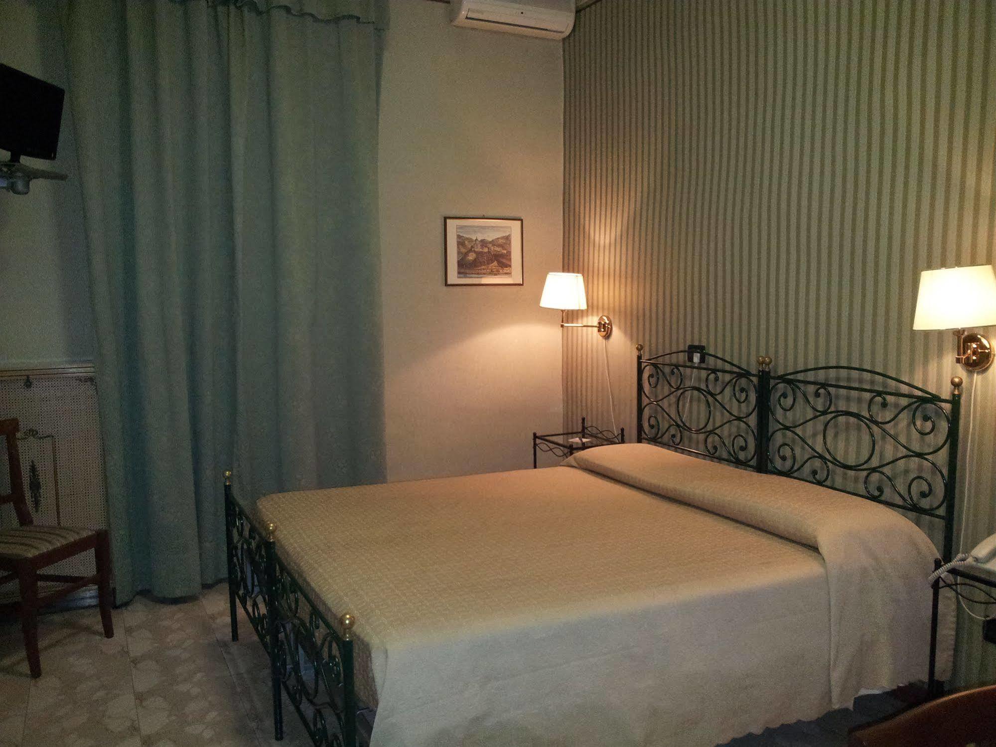 Hotel Imperial Turin Ngoại thất bức ảnh