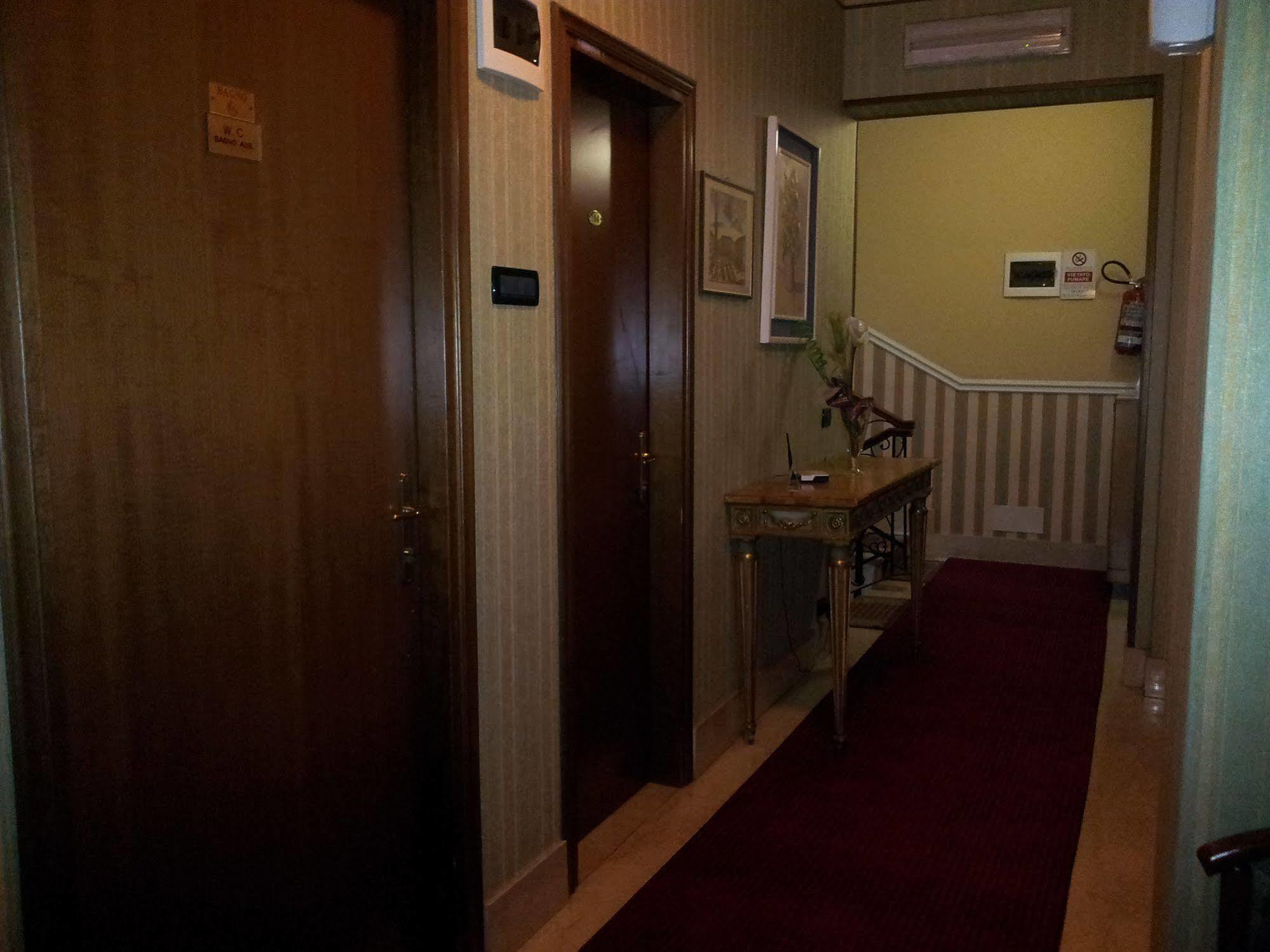 Hotel Imperial Turin Ngoại thất bức ảnh
